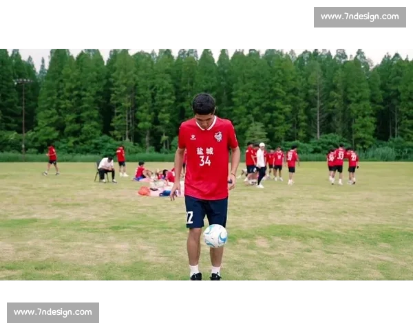 逆转绝杀夜！盐城主帅慕志磊泪洒赛场，鞠躬谢球迷